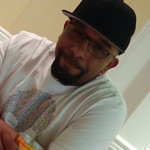 Meet your Posher, Luis